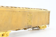 Load image into Gallery viewer, HO Brass Trains Inc. Various Roads REA - Railway Express Agency 50' Wood Express Reefer
