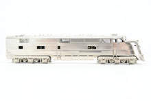 Load image into Gallery viewer, HO Brass CON Oriental Limited CB&amp;Q - Burlington Route EMD E5a 2000 HP Phase 1 Factory Plated, Unlettered

