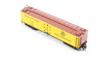 Load image into Gallery viewer, HO Brass Shoreham Shops GN - Great Northern WFEX - Western Fruit Express 50 Foot Express Reefer FP #178 (Copy)
