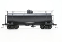 Load image into Gallery viewer, HO Brass NWSL - Northwest Short Line Various Roads 10,000 Gallon Logging Tank Car CP No Lettering
