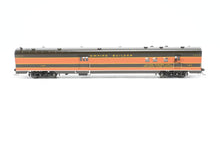 Load image into Gallery viewer, HO Brass Shoreham Shops GN-01 GN - Great Northern Mail Baggage Custom Painted CB&amp;Q - Burlington Route No. 1104
