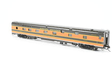Load image into Gallery viewer, HO Brass Shoreham Shops GN-07 GN - Great Northern Pass Series Sleeper Factory Painted SP&amp;S - Spokane Portland &amp; Seattle "Suitable Pass"

