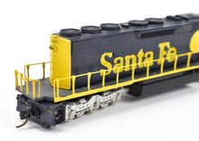 Load image into Gallery viewer, N Brass Key Imports AT&amp;SF - Santa Fe EMD SD40-2 Med. Nose No. 5030 FP
