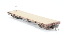 Load image into Gallery viewer, HOn3 Blackstone Models D&amp;RGW - Denver &amp; Rio Grande Western 30’ Flat Car Weathered No. 6013 Weathered
