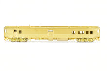 Load image into Gallery viewer, HO Brass Cascade Models NP - Northern Pacific HW RPO/Baggage/Coach #1101
