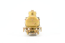 Load image into Gallery viewer, HOn3 Brass Westside Model Co. Texaco Oil Bunker Tank Car
