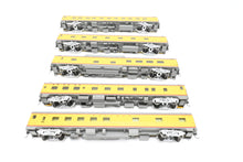 Load image into Gallery viewer, HO CON Walthers UP - Union Pacific “Cities Series” 13-Car Train Set

