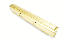 Load image into Gallery viewer, HO Brass Cascade Models GN - Great Northern Baggage Modernized w/Round Ends Steel Doors #475-486
