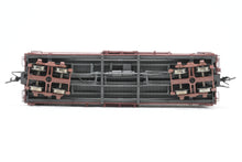 Load image into Gallery viewer, HOn3 Blackstone Models D&amp;RGW - Denver &amp; Rio Grande Western 30' Box Car Flying Grande Herald No. 3446
