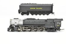 Load image into Gallery viewer, HO Brass Max Gray UP - Union Pacific 4-8-4 FEF-3 Northern - Custom Painted No. 839
