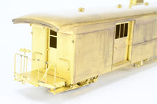 Load image into Gallery viewer, On2 Brass The Car Works SR&amp;RL - Sandy River &amp; Rangeley Lakes Combine No. 14 Round Roof
