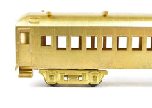 Load image into Gallery viewer, HO Brass Soho SP - Southern Pacific 79&#39; San Fransisco Commuter Coach 79-C-1
