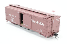 Load image into Gallery viewer, HOn3 Blackstone Models D&amp;RGW - Denver &amp; Rio Grande Western 30' Box Car Flying Grande Herald No. 3240
