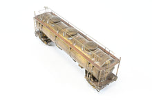 Load image into Gallery viewer, HO Brass NWSL - Northwest Short Line Various Roads J&amp;L - Jones &amp; Laughlin 20,000 Gallon 3-Dome Tank Car
