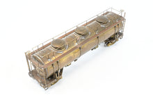 Load image into Gallery viewer, HO Brass NWSL - Northwest Short Line Various Roads J&amp;L - Jones &amp; Laughlin 20,000 Gallon 3-Dome Tank Car

