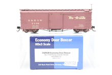 Load image into Gallery viewer, HOn3 Blackstone Models D&amp;RGW - Denver &amp; Rio Grande Western 30' Box Car Flying Grande Herald No. 3109
