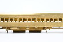 Load image into Gallery viewer, HO Brass Lambert Various Roads Heavyweight 842 Coach
