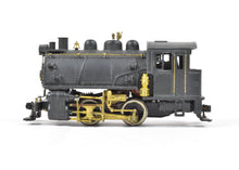 Load image into Gallery viewer, HO Brass PFM - Sakura B&amp;O - Baltimore &amp; Ohio C-16 0-4-0T Docksider Diecast Painted
