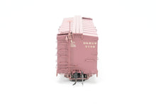 Load image into Gallery viewer, HOn3 Blackstone Models D&amp;RGW - Denver &amp; Rio Grande Western 30' Box Car Flying Grande Herald No. 3109
