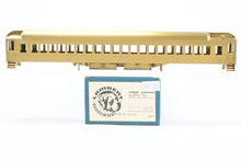 Load image into Gallery viewer, HO Brass Lambert Various Roads Heavyweight 842 Coach
