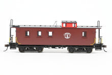 Load image into Gallery viewer, HO Brass Railworks B&amp;M - Boston &amp; Maine Wood Caboose w/Wide Monitor Factory Painted
