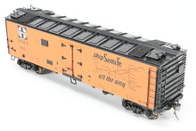Load image into Gallery viewer, O Brass Pecos River Brass ATSF - Santa Fe SFRD Rr-40 Class Steel Refrigerator Car FP No. 8599
