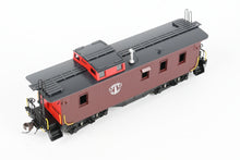 Load image into Gallery viewer, HO Brass Railworks B&amp;M - Boston &amp; Maine Wood Caboose w/Wide Monitor Factory Painted
