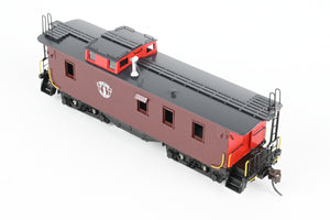HO Brass Railworks B&M - Boston & Maine Wood Caboose w/Wide Monitor Factory Painted