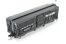 Load image into Gallery viewer, HOn3 Blackstone Models D&amp;RGW - Denver &amp; Rio Grande Western 30' Stock Car Flying Grande No. 5757
