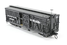 Load image into Gallery viewer, HOn3 Blackstone Models D&amp;RGW - Denver &amp; Rio Grande Western 30' Stock Car Flying Grande No. 5757
