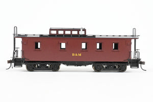 HO Brass Railworks B&M - Boston & Maine 5-Window Narrow Monitor Wood Caboose Factory Painted, Un-numbered