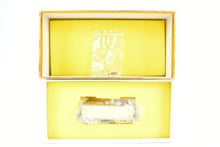 Load image into Gallery viewer, HO Brass Oriental Limited GN - Great Northern Water Car X3207
