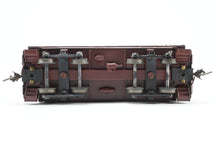 Load image into Gallery viewer, HO Brass NWSL - Northwest Short Line NP - Northern Pacific 1700 Series Wood Caboose Rebuilt Steel Ends &amp; Steps Custom Painted &amp; Weathered No. 1289
