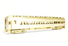 Load image into Gallery viewer, HO Brass Oriental Limited GN - Great Northern Empire Builder 2nd Class Coach #646-667

