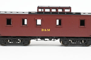 HO Brass Railworks B&M - Boston & Maine 5-Window Narrow Monitor Wood Caboose Factory Painted, Un-numbered