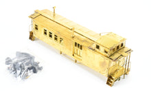 Load image into Gallery viewer, HO Brass Hallmark Models SSW - Cotton Belt 2300 Class Caboose
