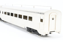 Load image into Gallery viewer, HO Brass Soho SP - Southern Pacific 134’ Articulated Coach Corrugated Side
