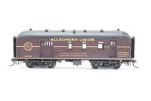 Load image into Gallery viewer, HO Brass OMI - Overland Models, Inc. SP/T&amp;NO - Southern Pacific Lines or YV - Yosemite Valley and V&amp;T Virginia &amp; Truckee 40&#39; Harriman RPO CP Private Road
