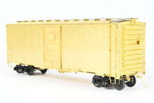 Load image into Gallery viewer, O Brass Proto:48 Protocraft C&amp;NW - Chicago &amp; Northwestern or CMO 1937 AAR Modified Boxcar w/Viking Roof and Youngstown 6&#39; Door
