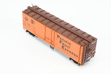 Load image into Gallery viewer, HO Brass CIL - Challenger Imports PFE - Pacific Fruit Express R-40-28 Ice Refrigerator Car FP #11714
