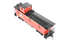 Load image into Gallery viewer, HO Brass CON NBL - North Bank Line GN - Great Northern 33' Truss Rod Caboose FP No. X84

