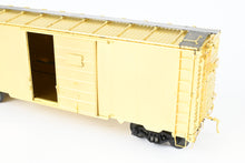 Load image into Gallery viewer, O Brass Proto:48 Protocraft C&amp;NW - Chicago &amp; Northwestern or CMO 1937 AAR Modified Boxcar w/Viking Roof and Youngstown 6&#39; Door
