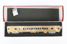 Load image into Gallery viewer, HO Brass Soho MILW - Milwaukee Road #480 Coach
