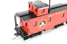 Load image into Gallery viewer, HO Brass CON NBL - North Bank Line GN - Great Northern 25' Truss Rod Caboose FP No. X180

