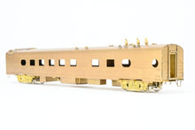 Load image into Gallery viewer, HO Brass Soho MILW - Milwaukee Road #121 Diner
