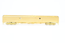 Load image into Gallery viewer, HO Brass Cascade Models GN - Great Northern Baggage Modernized w/Round Ends Steel Doors #475-486
