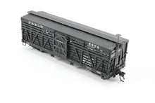 Load image into Gallery viewer, HOn3 Blackstone Models D&amp;RGW - Denver &amp; Rio Grande Western 30&#39; Stock Car No. 5678
