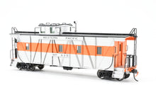 Load image into Gallery viewer, HO NEW Brass NBL - North Bank Line WP - Western Pacific Caboose #625 Square End FP Orange &amp; Silver
