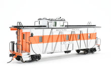 Load image into Gallery viewer, HO NEW Brass NBL - North Bank Line WP - Western Pacific Caboose #625 Square End FP Orange &amp; Silver
