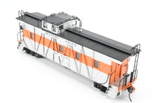 Load image into Gallery viewer, HO NEW Brass NBL - North Bank Line WP - Western Pacific Caboose #625 Square End FP Orange &amp; Silver
